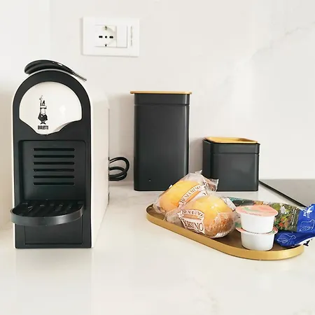 Flat Tiffany * Terst